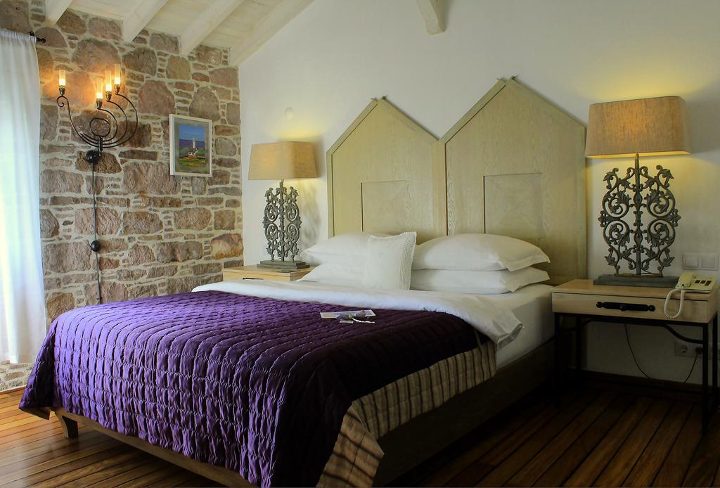 Cunda Lena Otel Ayvalı Extérieur photo