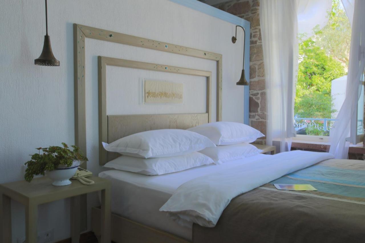 Cunda Lena Otel Ayvalı Extérieur photo